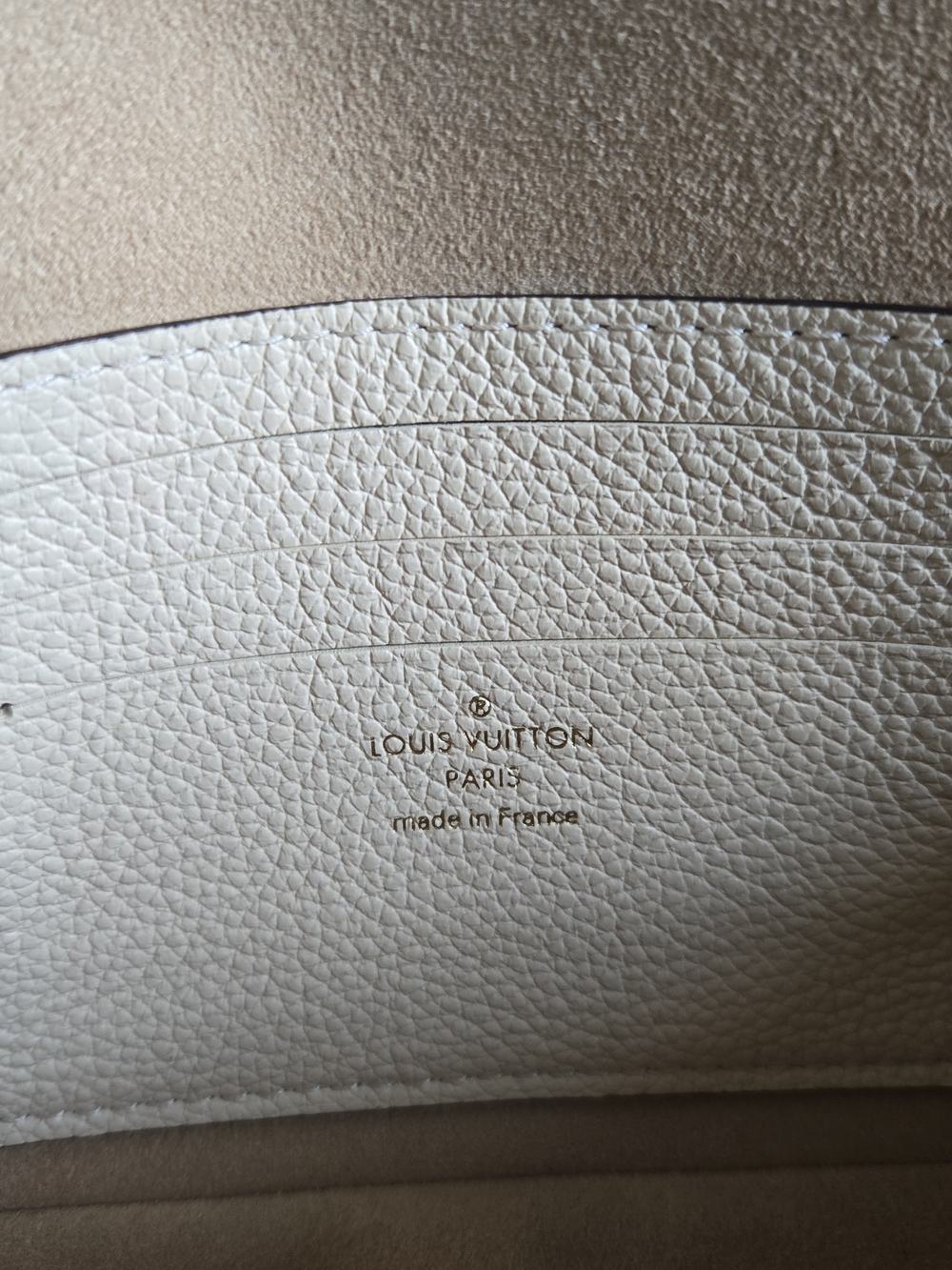 Louis Vuitton Ivy Wallet On Chain - Creme - Picture 7 of 12